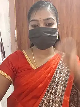 Snapshot of meena_27 chatting on 03.14.25 meena 27 online show from 03.14.25