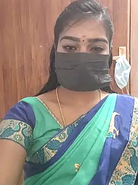 Snapshot of meena_27 chatting on 03.20.25 meena 27 online show from 03.20.25