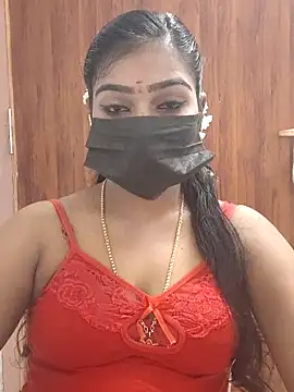 Snapshot of meena_27 chatting on 03.21.25 meena 27 online show from 03.21.25