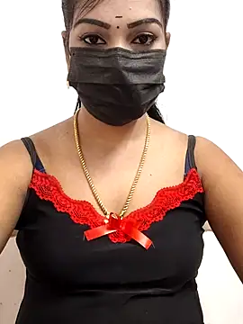 Snapshot of meena_27 chatting on 09.18.25 meena 27 online show from 09.18.25