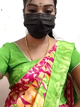 Snapshot of meena_27 chatting on 09.19.25 meena 27 online show from 09.19.25