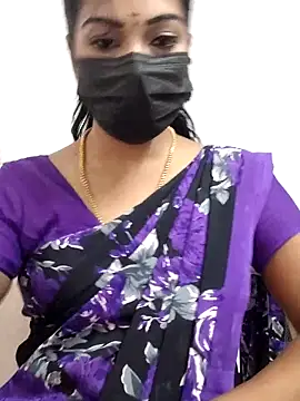 Snapshot of meena_27 chatting on 09.23.25 meena 27 online show from 09.23.25