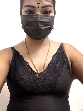 Snapshot of meena_27 chatting on 10.22.25 meena 27 online show from 10.22.25