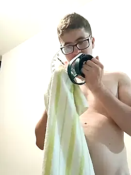 Snapshot of MrBelac chatting on 01.01.25 MrBelac online show from 01.01.25