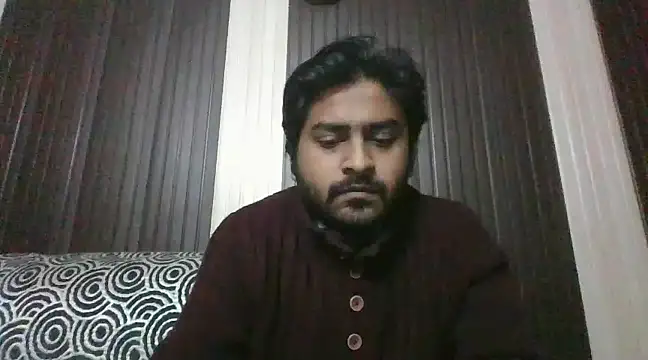 Snapshot of indihotguy chatting on 01.13.25 indihotguy online show from 01.13.25