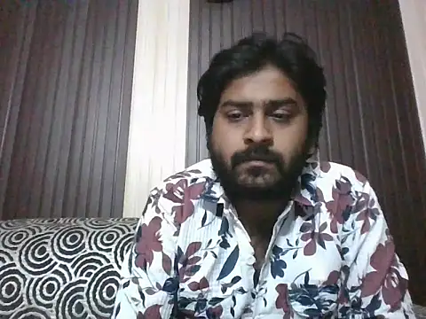 Snapshot of indihotguy chatting on 01.31.25 indihotguy online show from 01.31.25