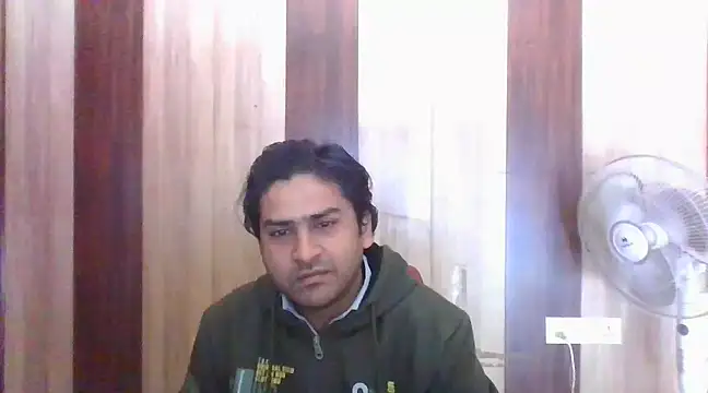 Snapshot of indihotguy chatting on 02.09.25 indihotguy online show from 02.09.25