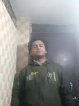 Snapshot of indihotguy chatting on 02.10.25 indihotguy online show from 02.10.25