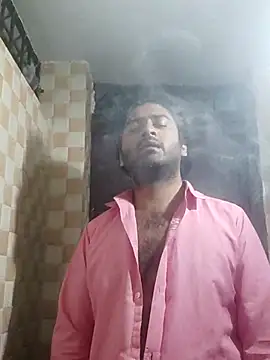 Snapshot of indihotguy chatting on 02.22.25 indihotguy online show from 02.22.25