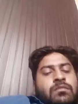 Snapshot of indihotguy chatting on 03.11.25 indihotguy online show from 03.11.25