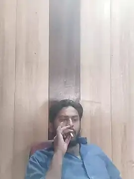 Snapshot of indihotguy chatting on 03.12.25 indihotguy online show from 03.12.25