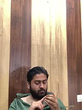 Snapshot of indihotguy chatting on 03.16.25 indihotguy online show from 03.16.25