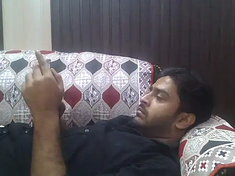 Snapshot of indihotguy chatting on 10.21.25 indihotguy online show from 10.21.25