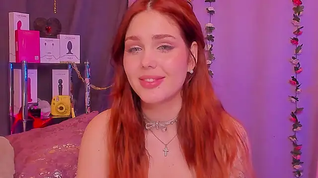 AliceOfWonders online show from 03.19.25