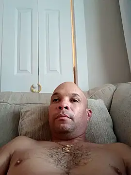 Snapshot of 3patica chatting on 12.26.24 3patica online show from 12.26.24