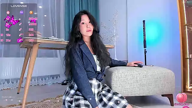 Max level online show from 12.04.24