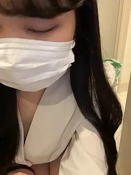 mina 0207 online show from 04.17.26