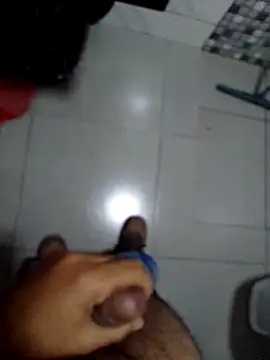 Snapshot of mlkpiranho25 chatting on 01.27.25 mlkpiranho25 online show from 01.27.25