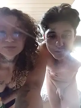 Snapshot of Phann_J_Casal chatting on 11.11.25 Phann J Casal online show from 11.11.25