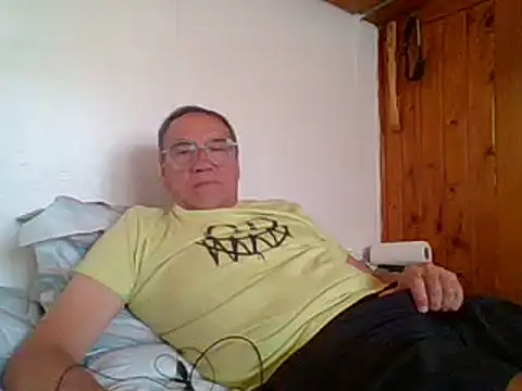 santiagon2015 online show from 01.17.25
