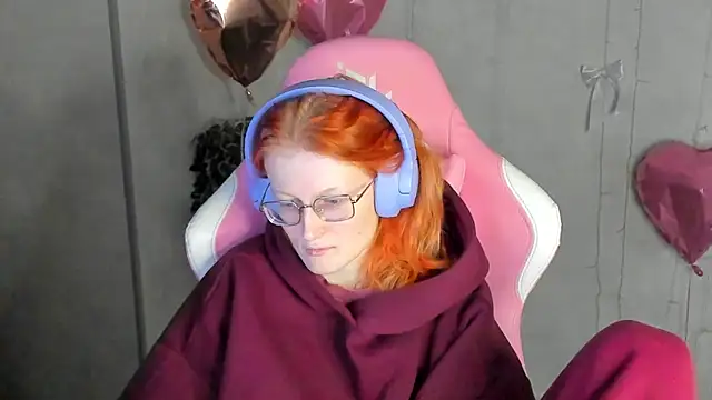 ElizabethHarpper online show from 02.26.26