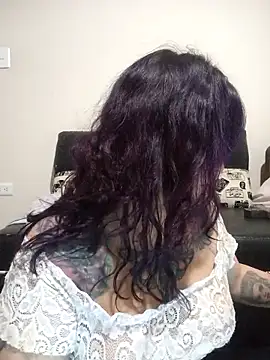 Miss Amelie online show from 02.27.25