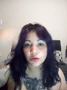 Miss Amelie online show from 03.01.25