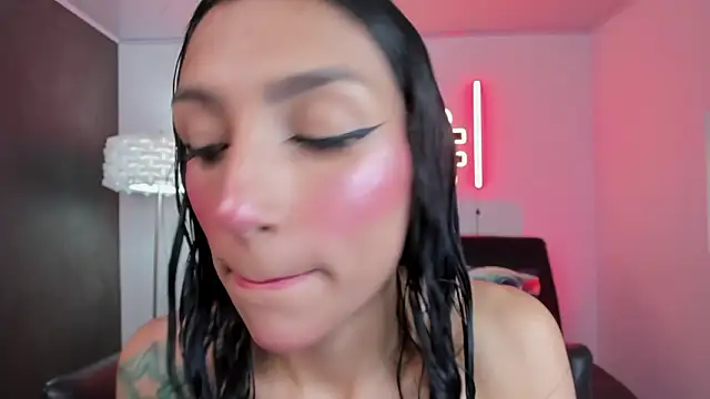 Snapshot of miss___evangeline chatting on 03.12.26 miss evangeline online show from 03.12.26