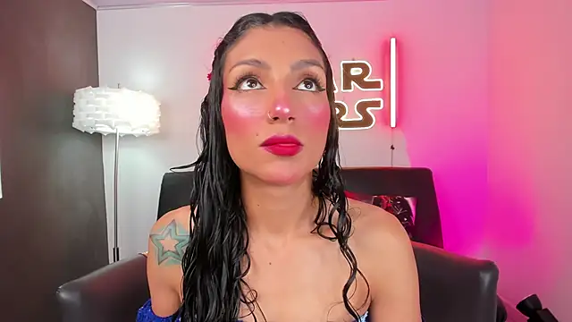 Snapshot of miss___evangeline chatting on 04.15.26 miss evangeline online show from 04.15.26