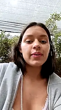 Snapshot of Danni_shy chatting on 03.11.25 Danni shy online show from 03.11.25