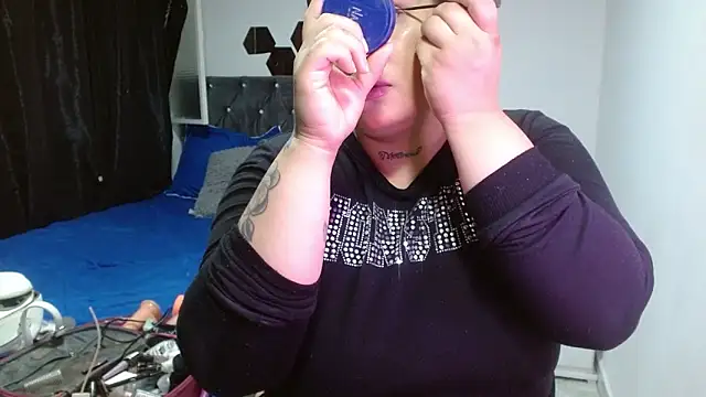 Snapshot of brittanysexhot chatting on 09.11.25 brittanysexhot online show from 09.11.25