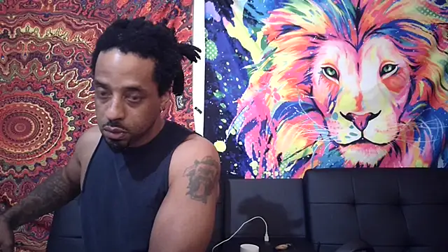 Snapshot of Coco-Licious chatting on 01.05.25 Coco-Licious online show from 01.05.25