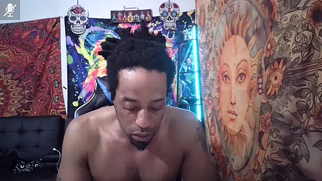 Snapshot of Coco-Licious chatting on 01.09.25 Coco-Licious online show from 01.09.25