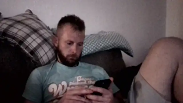 Snapshot of bjay1210 chatting on 06.09.26 bjay1210 online show from 06.09.26