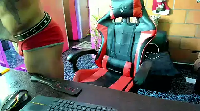 Adam Valenciia online show from 02.15.25