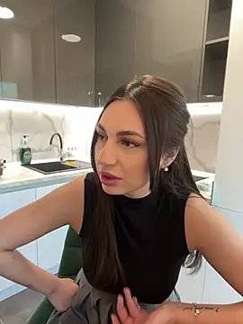 Snapshot of claraxjoyy chatting on 03.20.25 claraxjoyy online show from 03.20.25