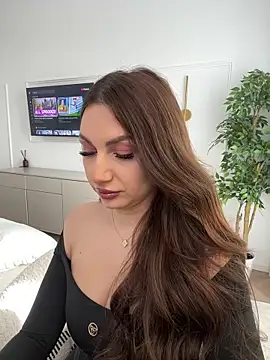 claraxjoyy online show from 04.24.26