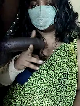 Snapshot of Rathi22 chatting on 05.13.26 Rathi22 online show from 05.13.26
