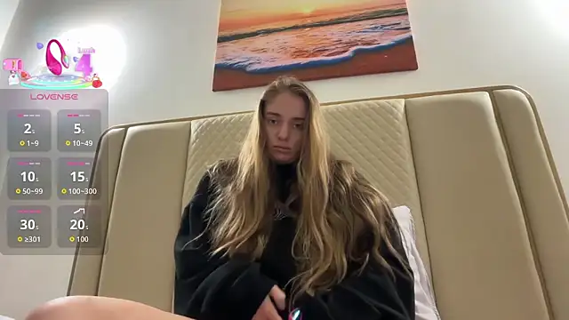 Snapshot of BabyMelie chatting on 02.06.26 BabyMelie online show from 02.06.26