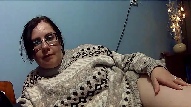 Snapshot of -Mandarishka- chatting on 12.31.24 -Mandarishka- online show from 12.31.24