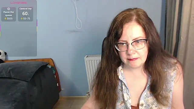 Snapshot of -Mandarishka- chatting on 06.26.26 -Mandarishka- online show from 06.26.26