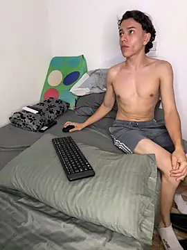 Young latin master777 online show from 01.04.25