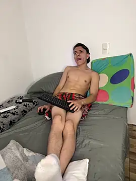 Young latin master777 online show from 01.06.25