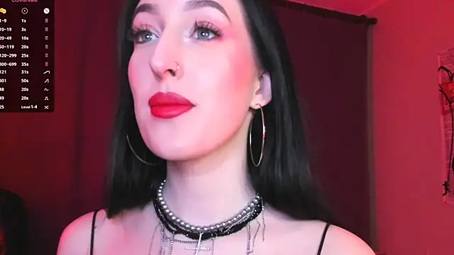 Snapshot of Miss_Alice__ chatting on 02.02.25 Miss Alice online show from 02.02.25