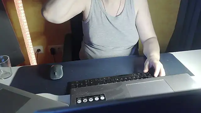 Sweet Phoenix online show from 06.25.26