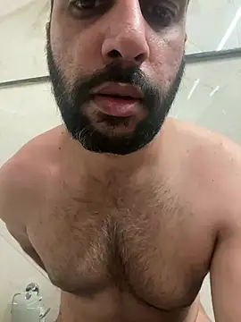 Snapshot of skyisthelimit12 chatting on 01.05.25 skyisthelimit12 online show from 01.05.25