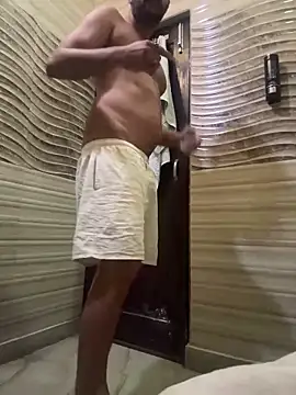 Snapshot of skyisthelimit12 chatting on 03.20.25 skyisthelimit12 online show from 03.20.25