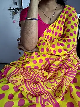 lovelygirl4567 online show from 02.12.26