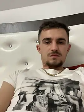 Snapshot of Demonpull69 chatting on 03.10.25 Demonpull69 online show from 03.10.25