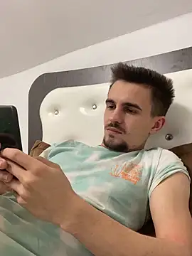 Snapshot of Demonpull69 chatting on 03.17.25 Demonpull69 online show from 03.17.25